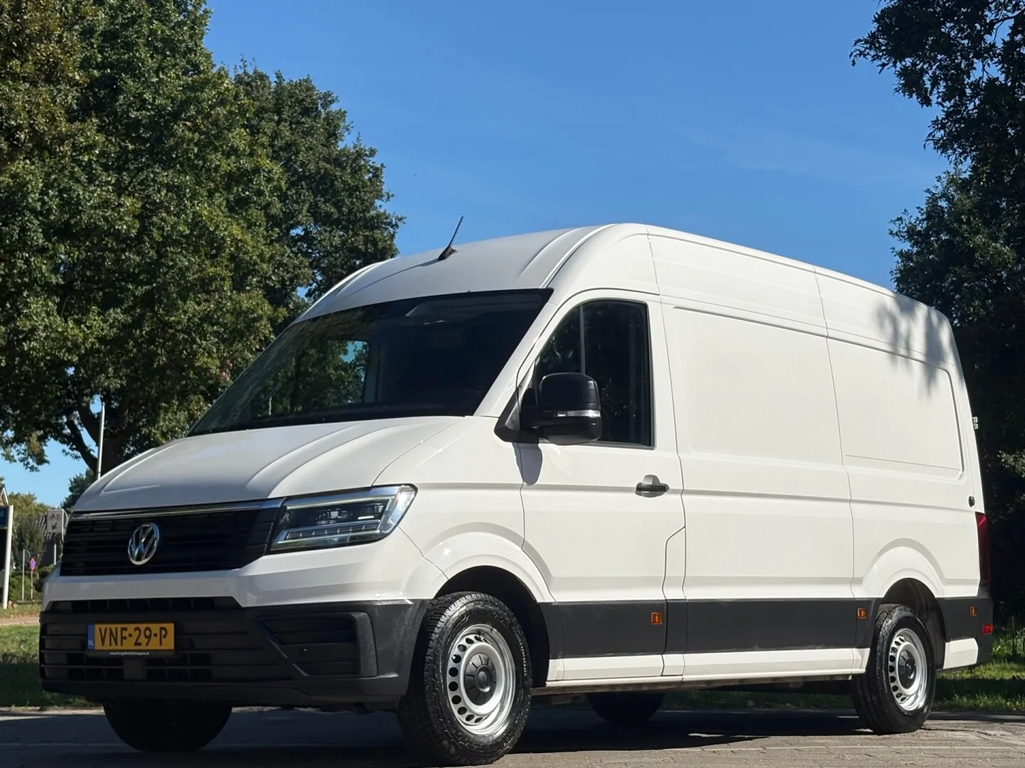 Volkswagen Crafter (2017) — foto 1