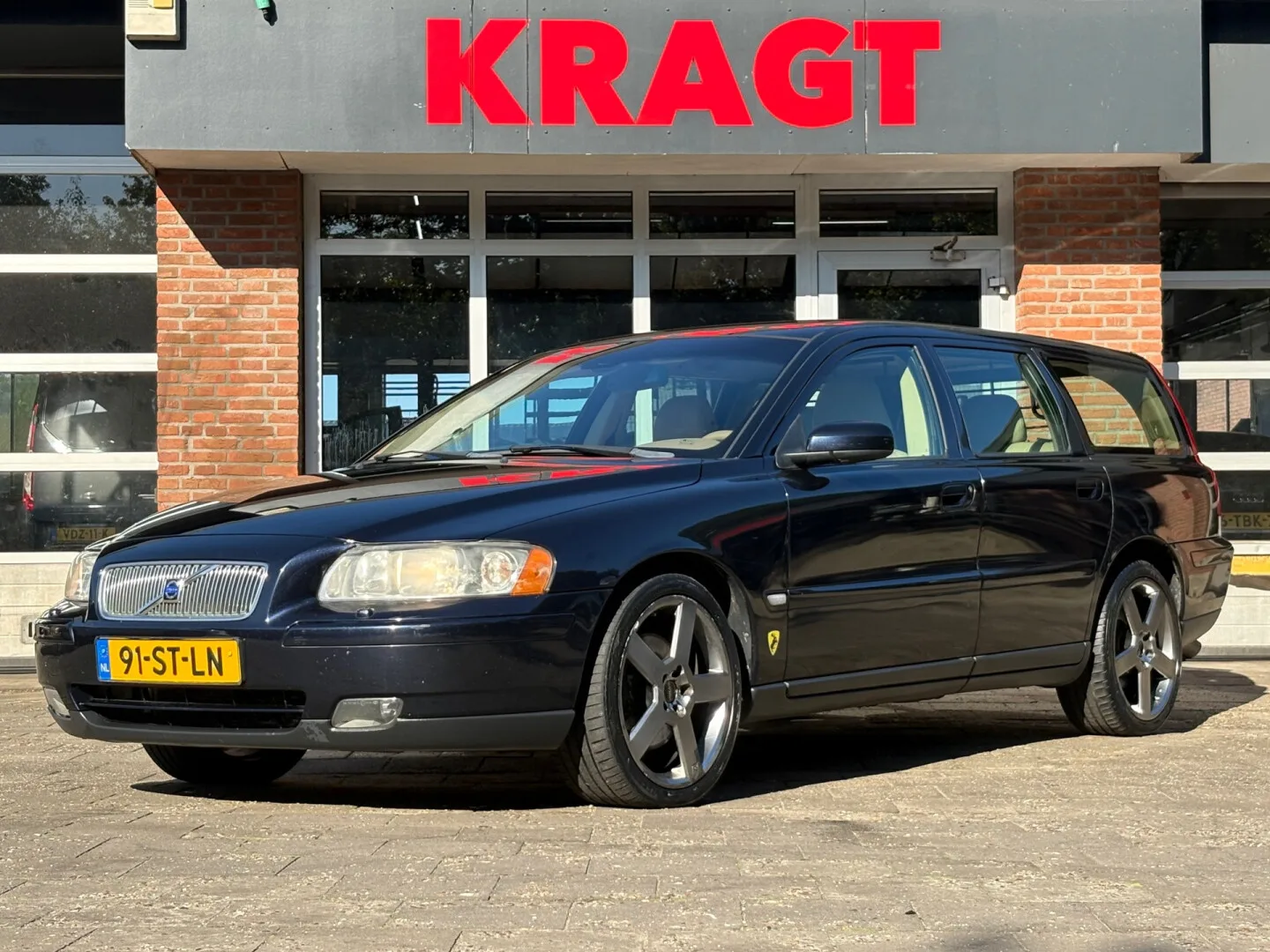 Volvo V70 (2006) — foto 1