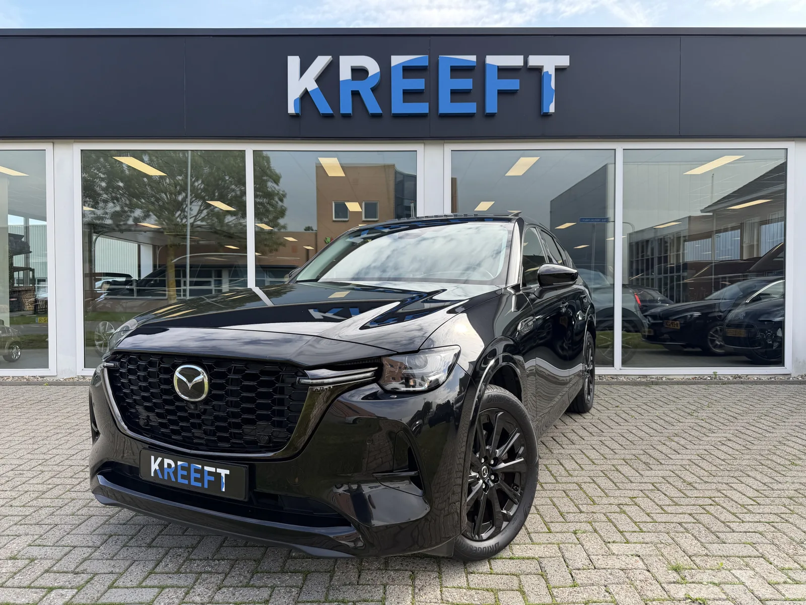 Mazda CX-60 (2023) — foto 1