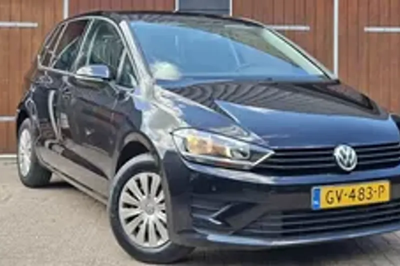 Volkswagen Golf Sportsvan (2015)