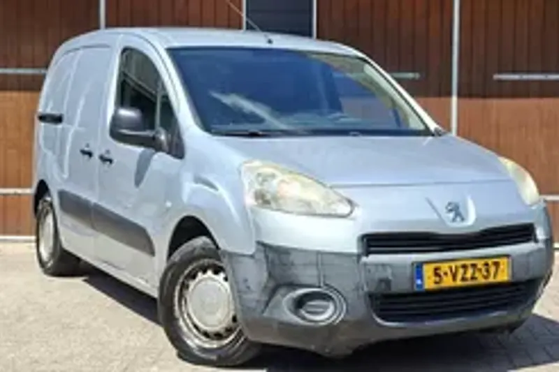 Peugeot Partner (2012)