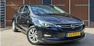 Opel Astra (2017) — foto 1
