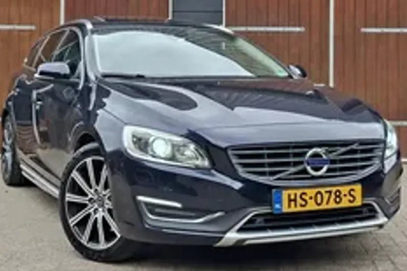 Volvo V60 (2015)