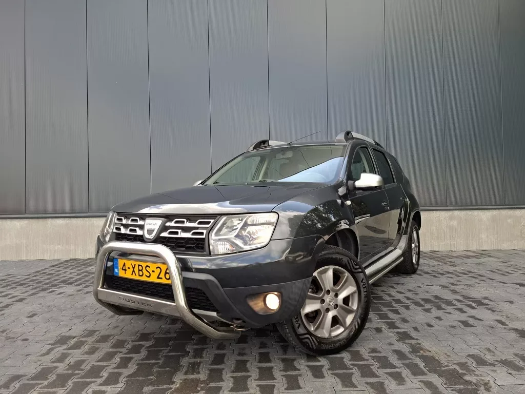 Dacia Duster (2014) — foto 1