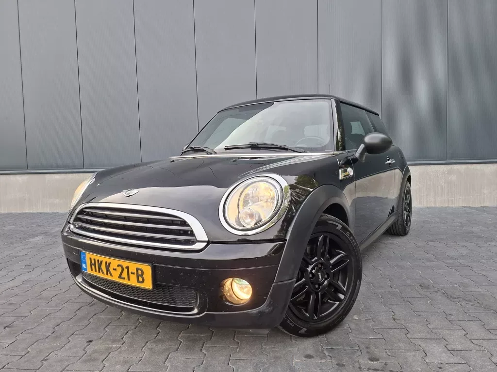 MINI One (2013) — foto 1