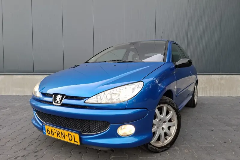 Peugeot 206 (2005)