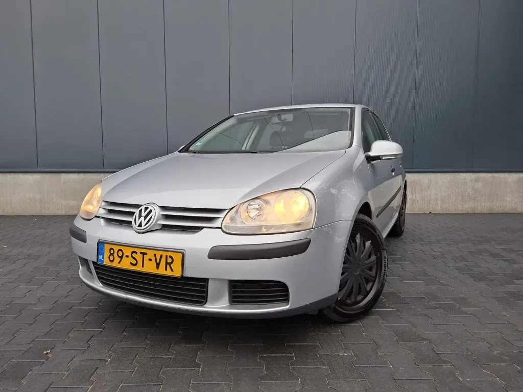 Volkswagen Golf (2006) — foto 1