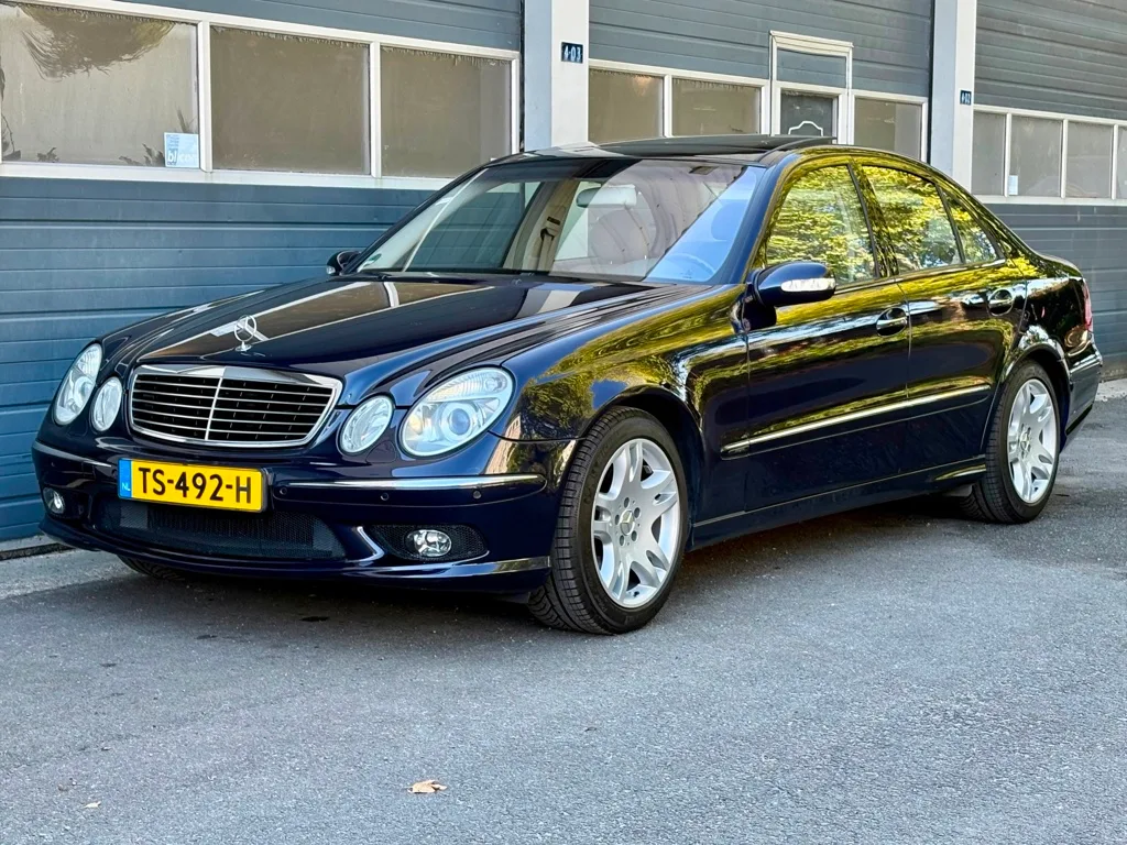 Mercedes-Benz E-Klasse (2002) — foto 1