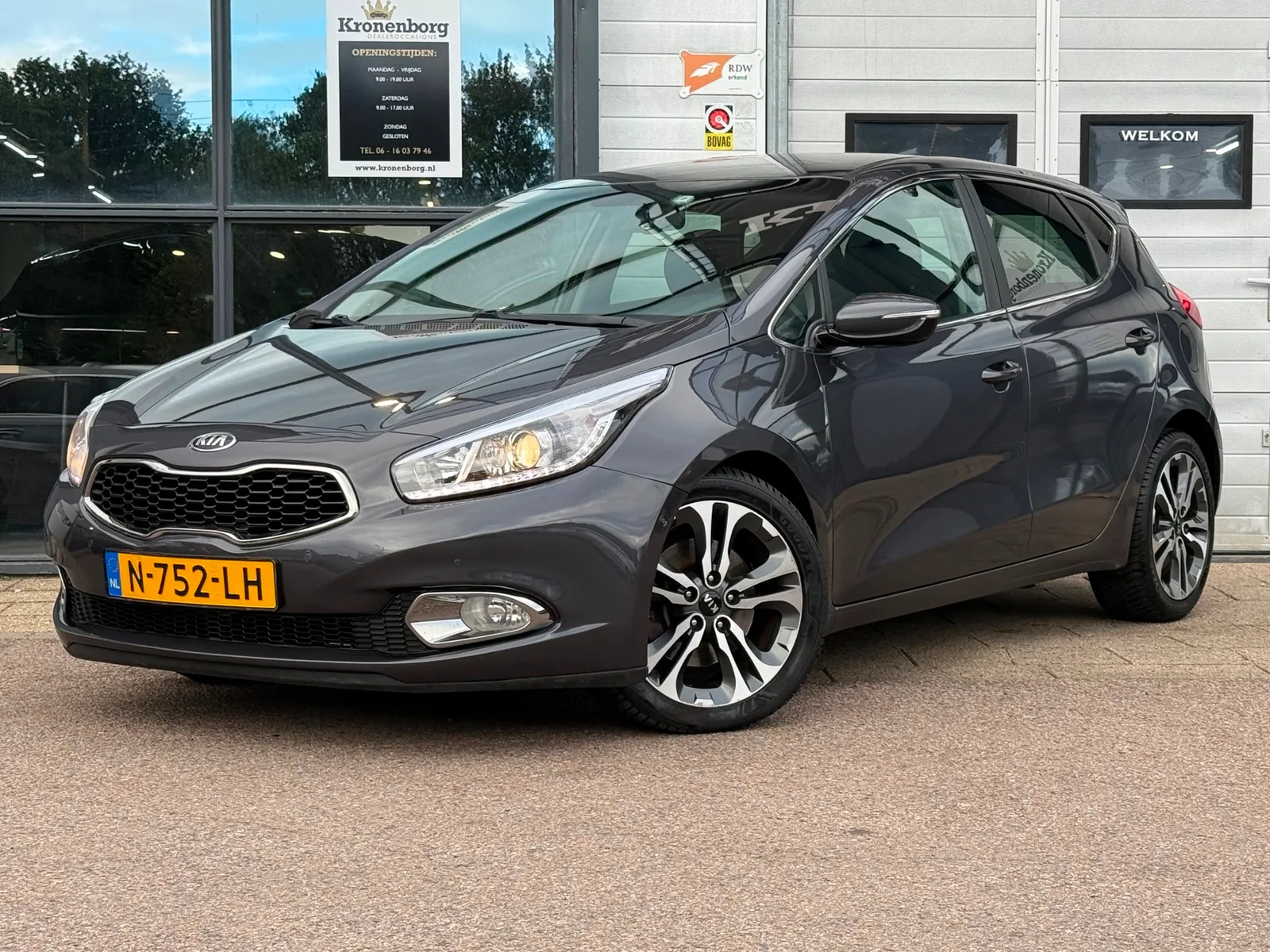 Kia Ceed (2015) — foto 1