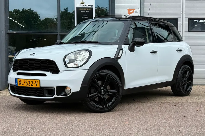 MINI Countryman (2013)