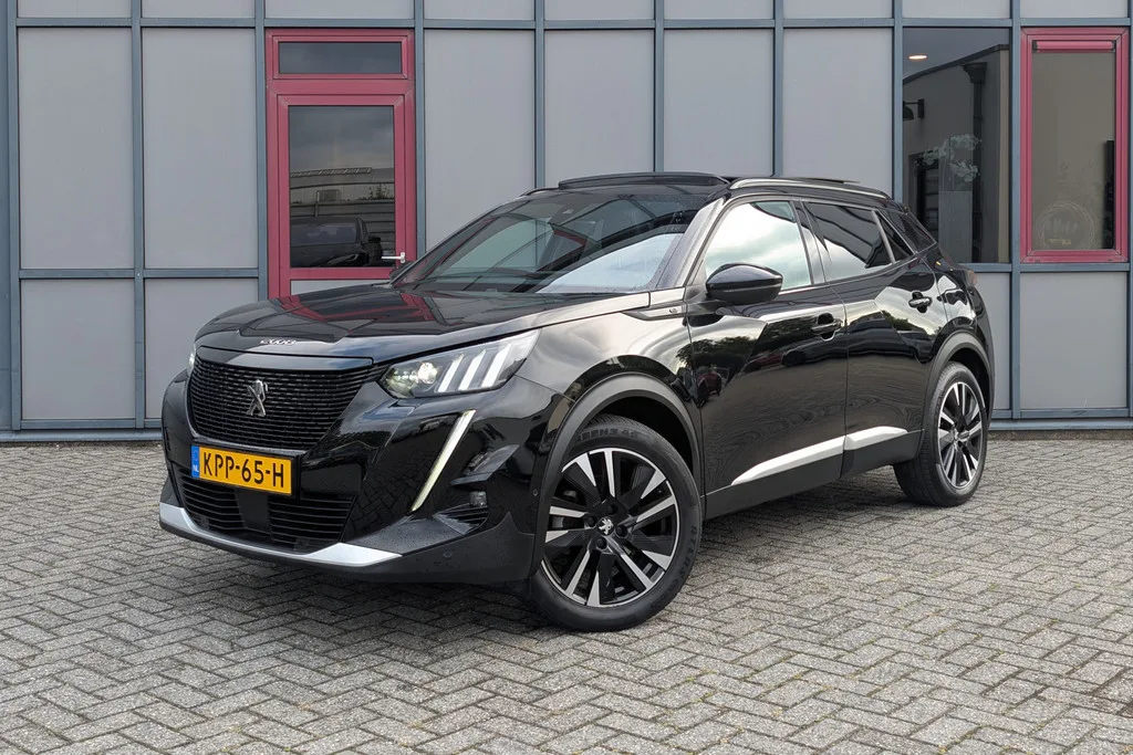 Peugeot e-2008 (2020) — foto 1