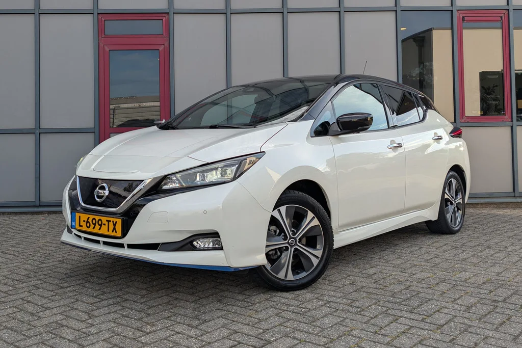 Nissan Leaf (2021) — foto 1