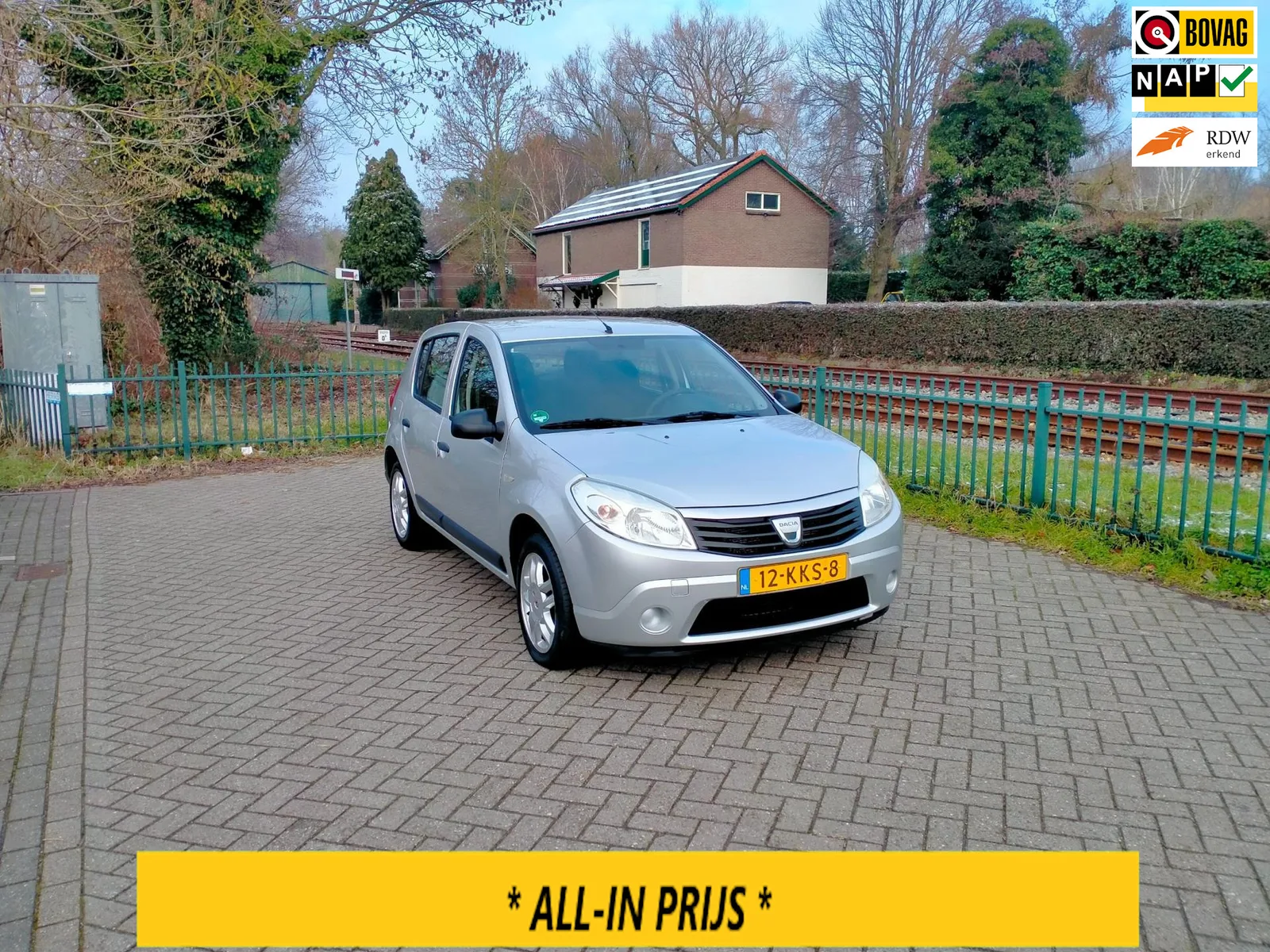 Dacia Sandero (2010) — foto 1