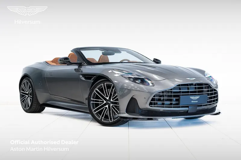 Aston Martin DB12 Volante (2026)