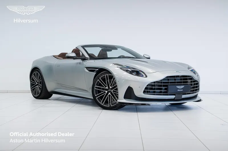 Aston Martin DB12 Volante (2026)