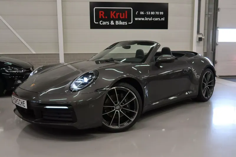 Porsche 911 (2021)