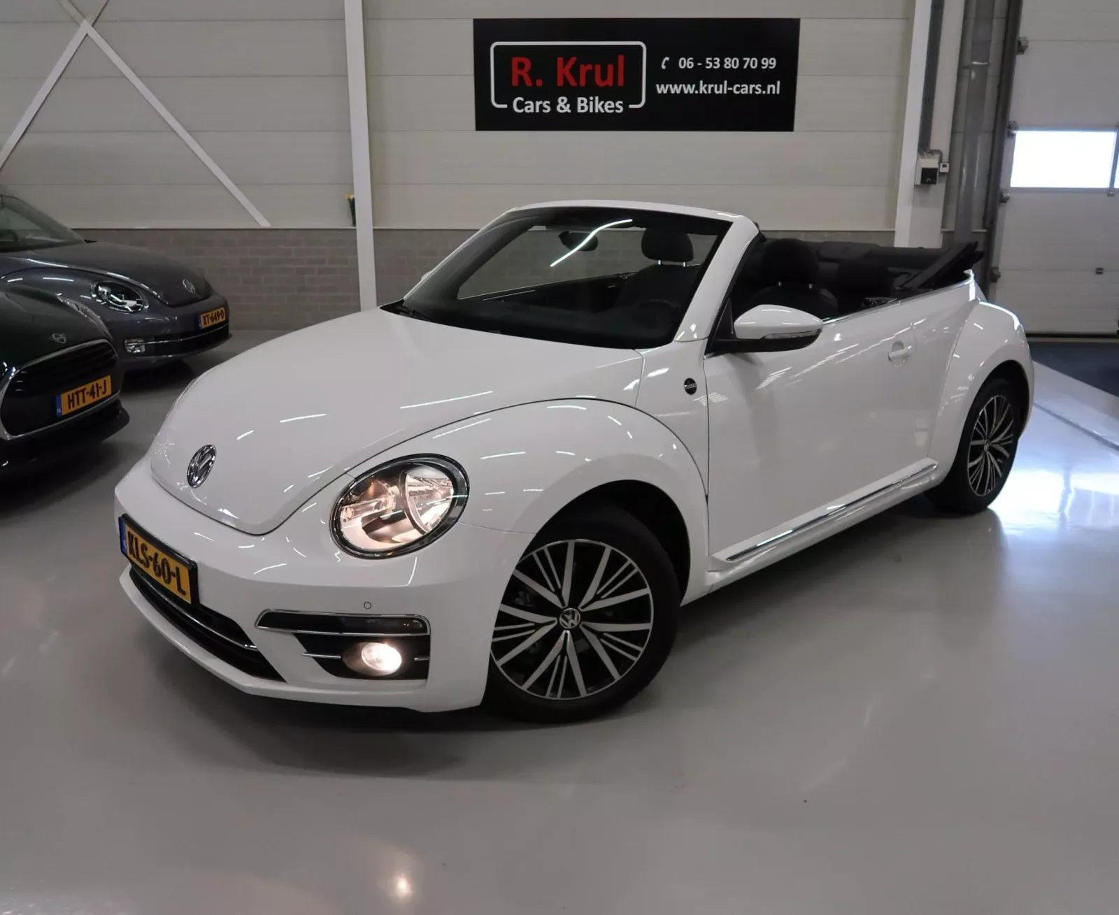 Volkswagen Beetle (2017) — foto 1