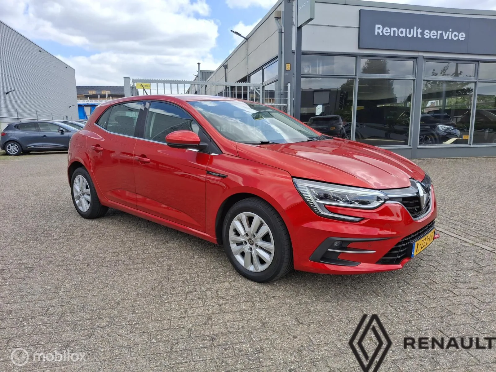 Renault Mégane (2021) — foto 1