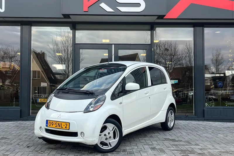 Mitsubishi i-MiEV (2011)