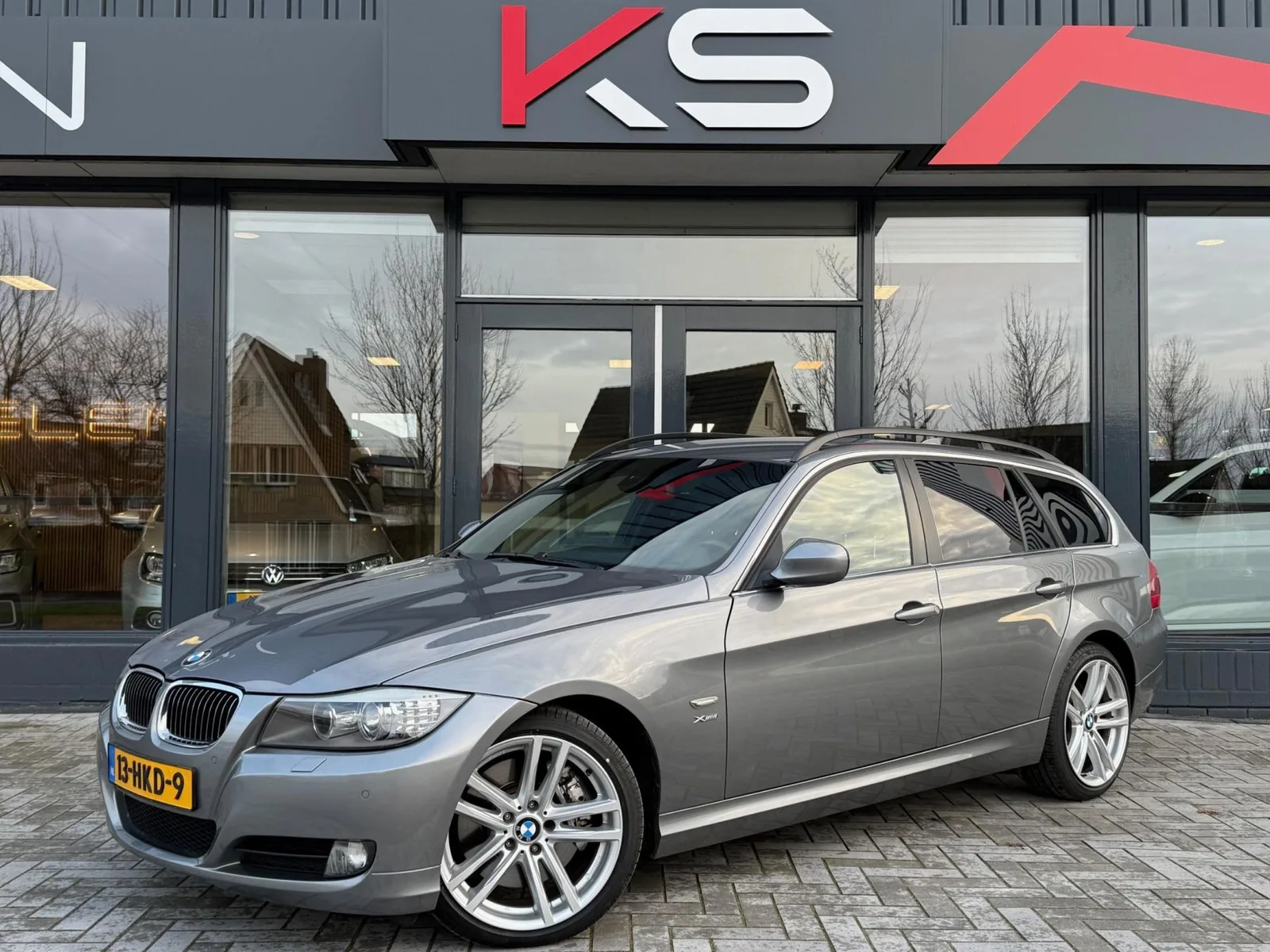 BMW 3-Serie (2009) — foto 1