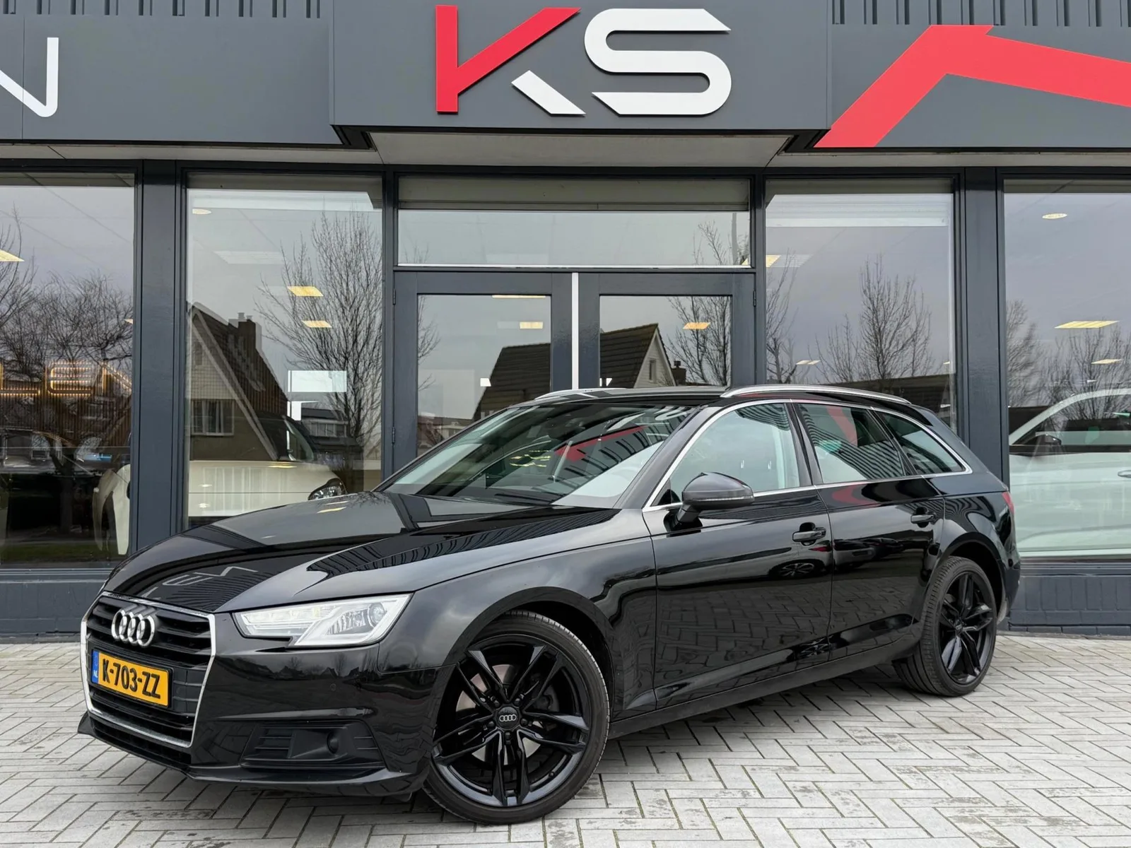 Audi A4 (2016) — foto 1