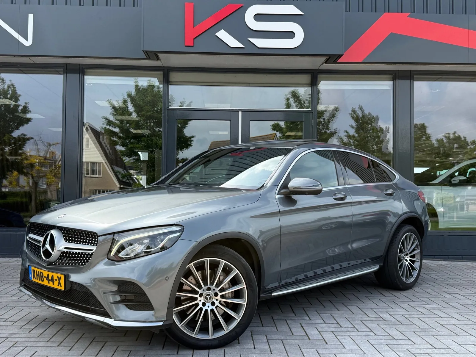 Mercedes-Benz GLC-Klasse Coupé (2017) — foto 1