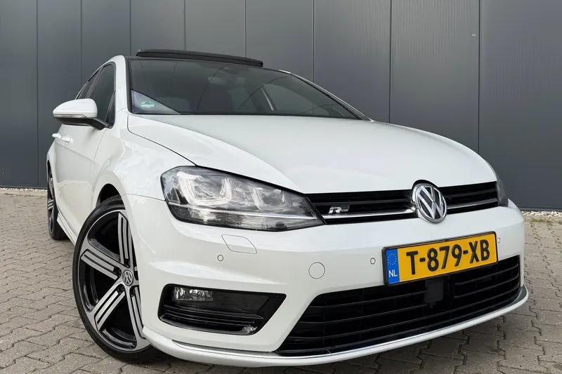Volkswagen Golf (2017)