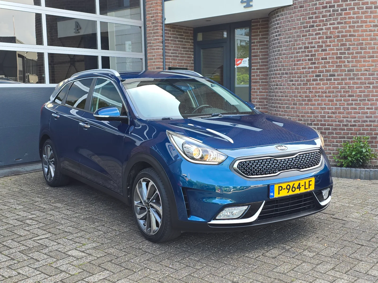 Kia Niro (2017) — foto 1