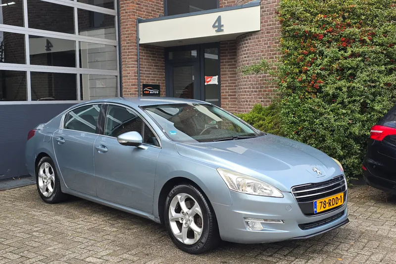 Peugeot 508 (2011)