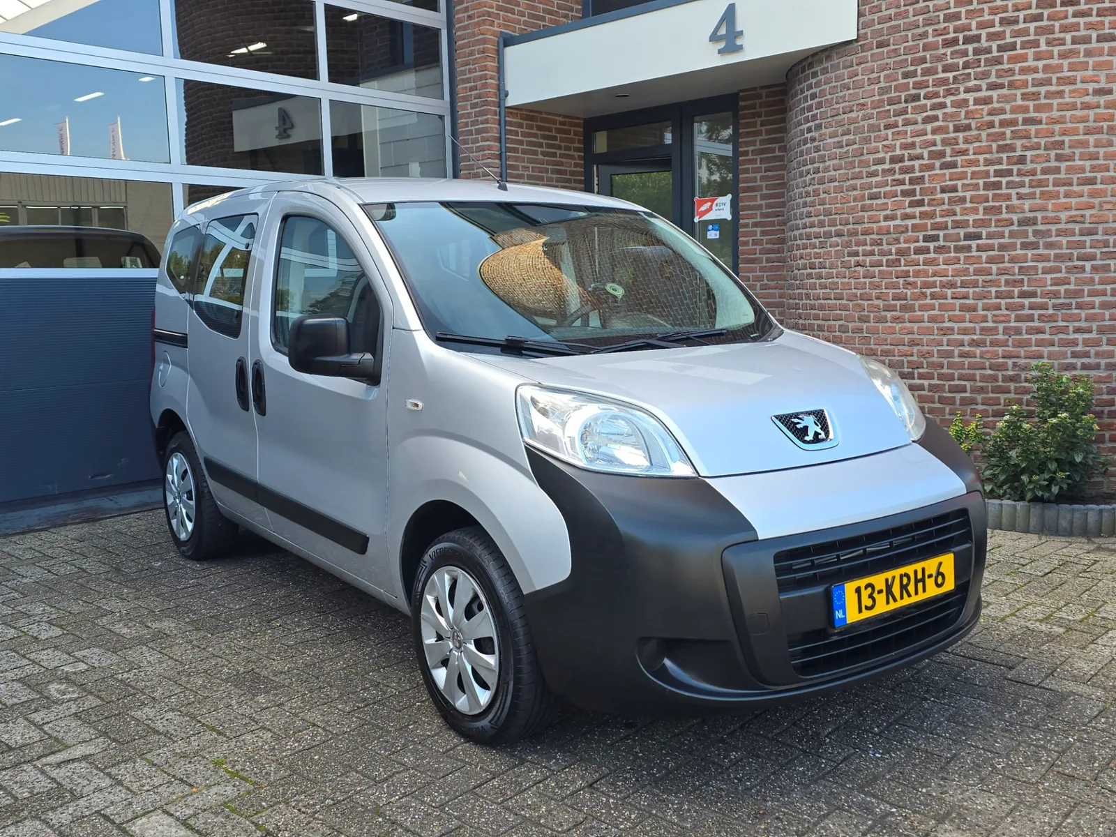 Peugeot Bipper (2010) — foto 1