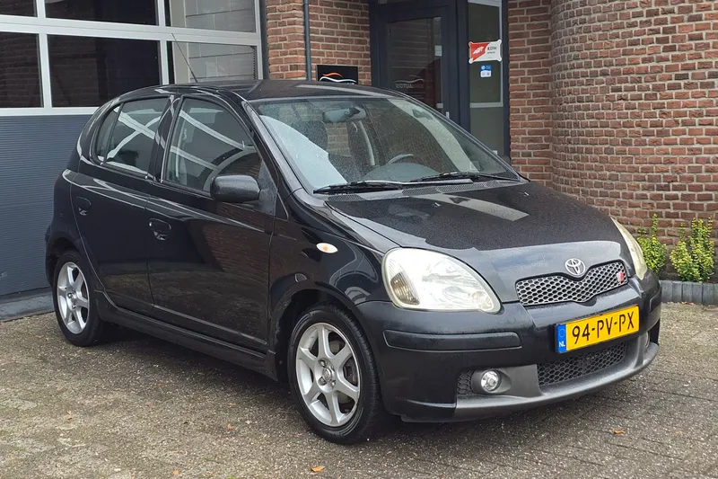 Toyota Yaris (2005)