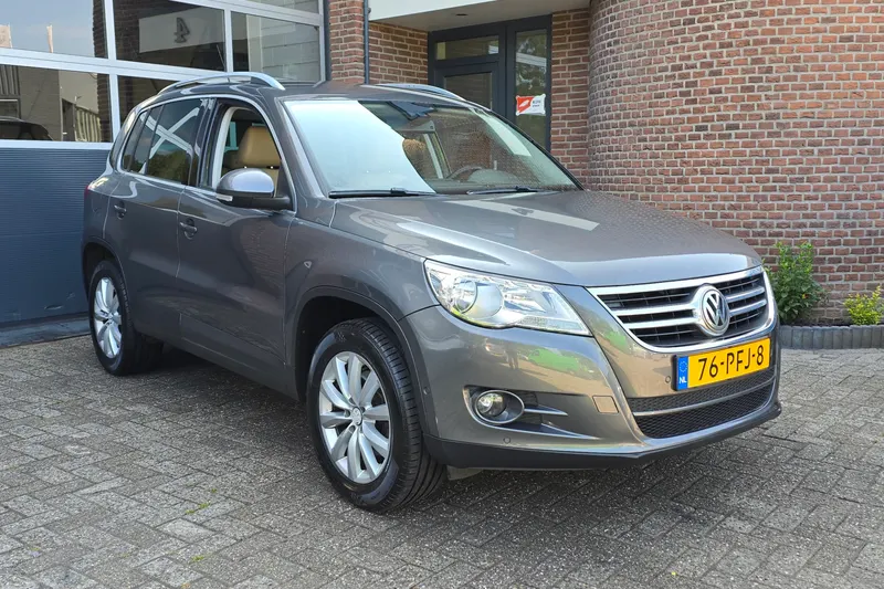Volkswagen Tiguan (2011)