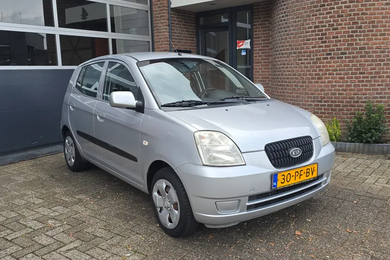 Kia Picanto (2004)