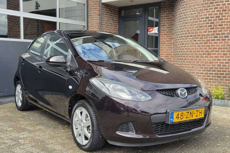 Mazda 2 (2008)