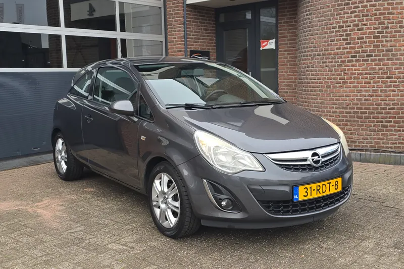 Opel Corsa (2011)