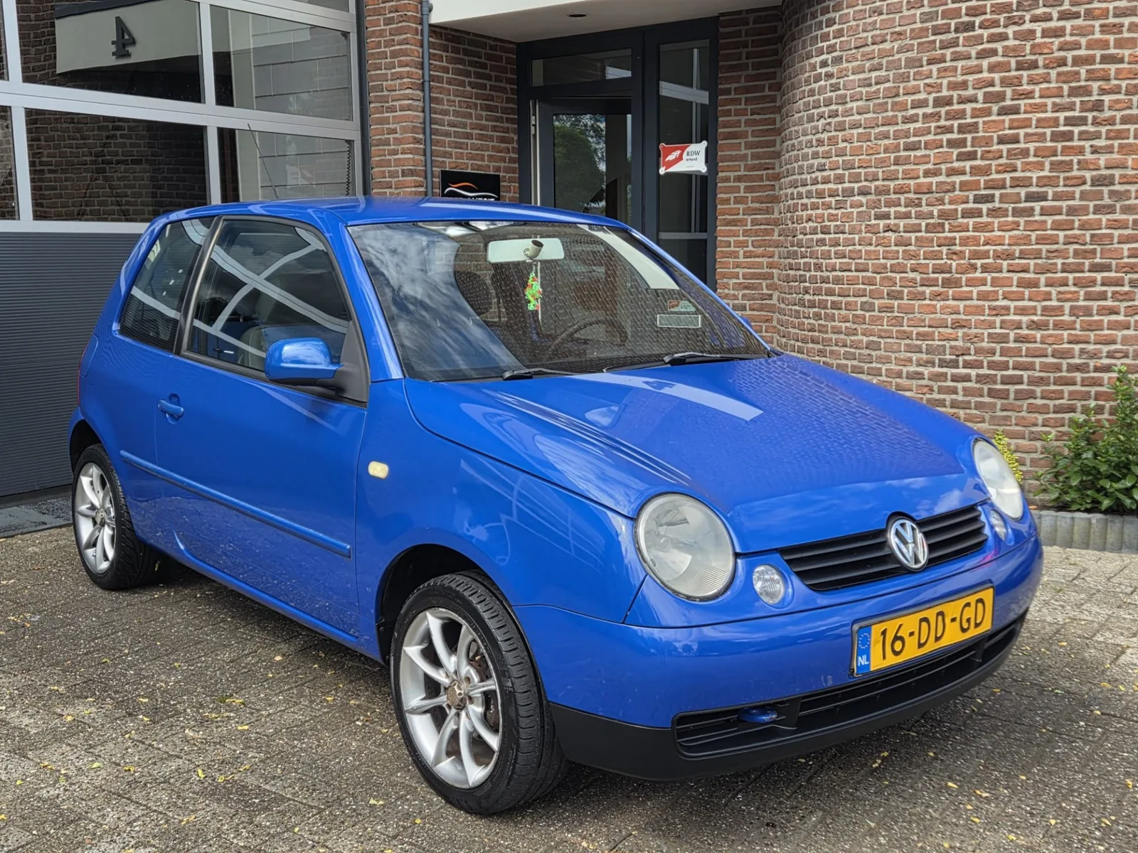Volkswagen Lupo (1999) — foto 1