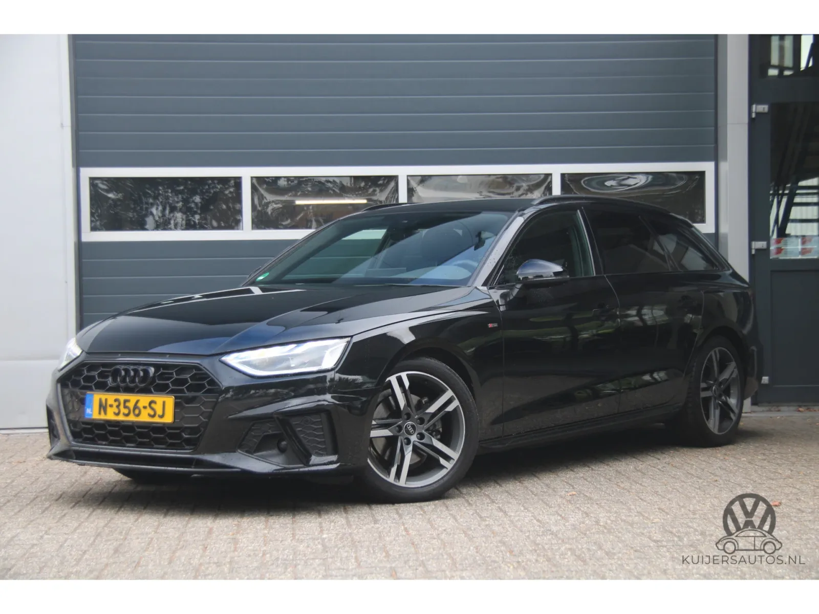 Audi A4 (2022) — foto 1