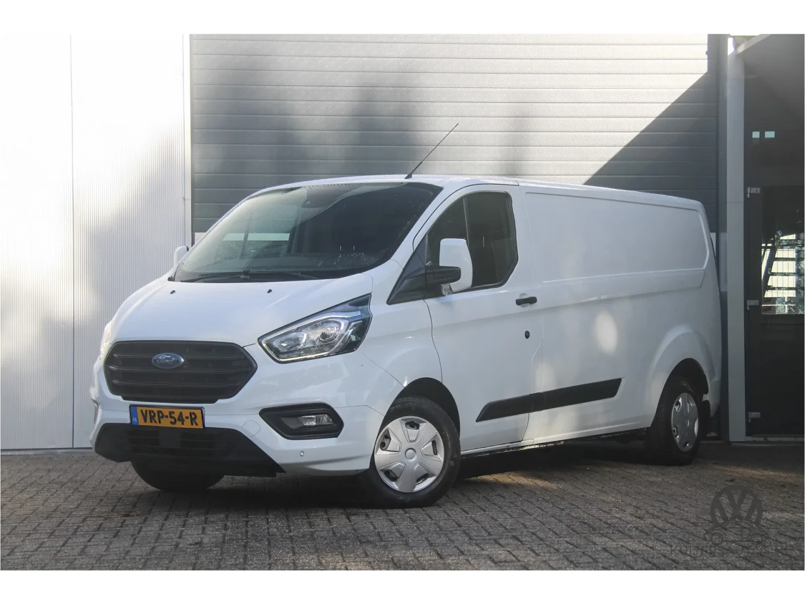 Ford Transit Custom (2018) — foto 1
