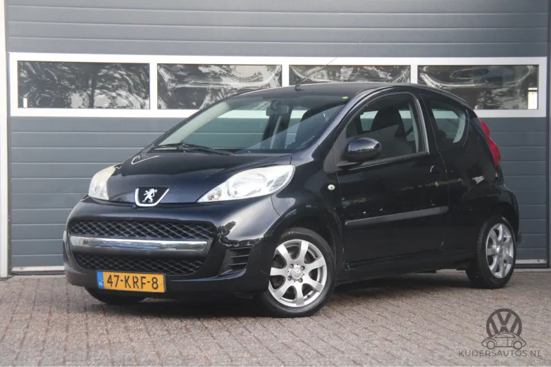 Peugeot 107 (2010)