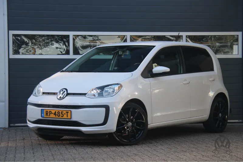 Volkswagen Up! (2018)