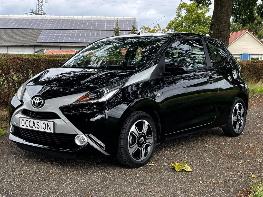 Toyota Aygo (2014) — foto 1