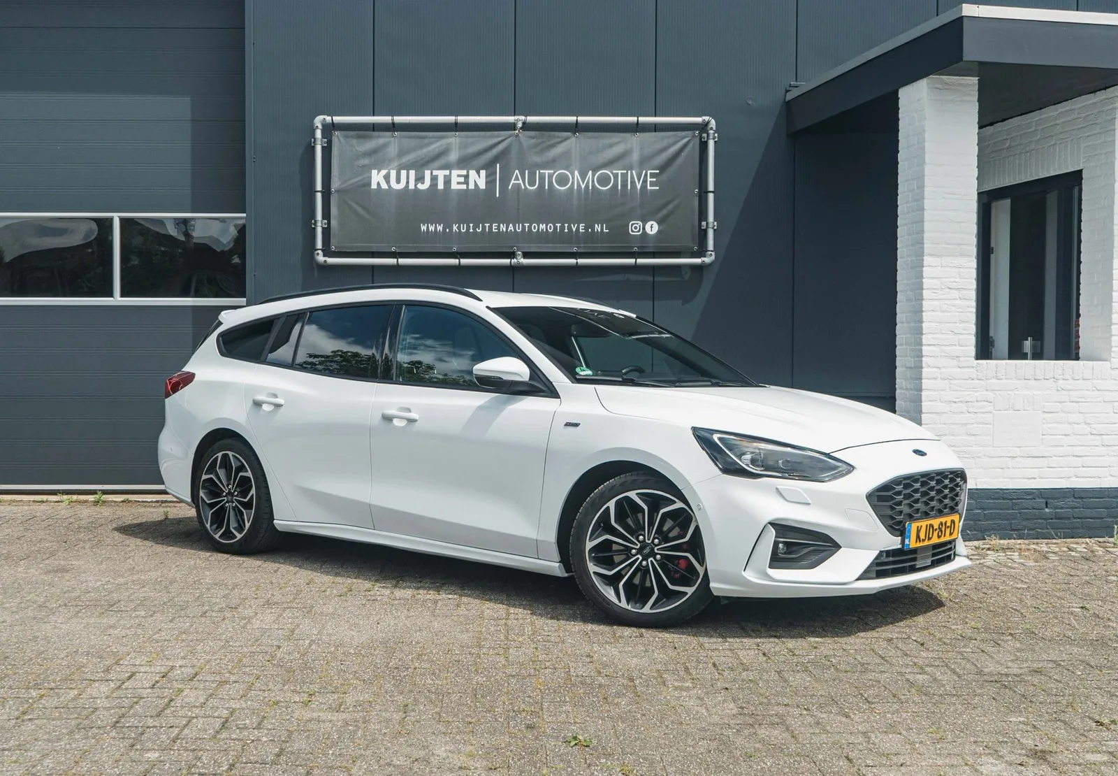 Ford Focus (2018) — foto 1