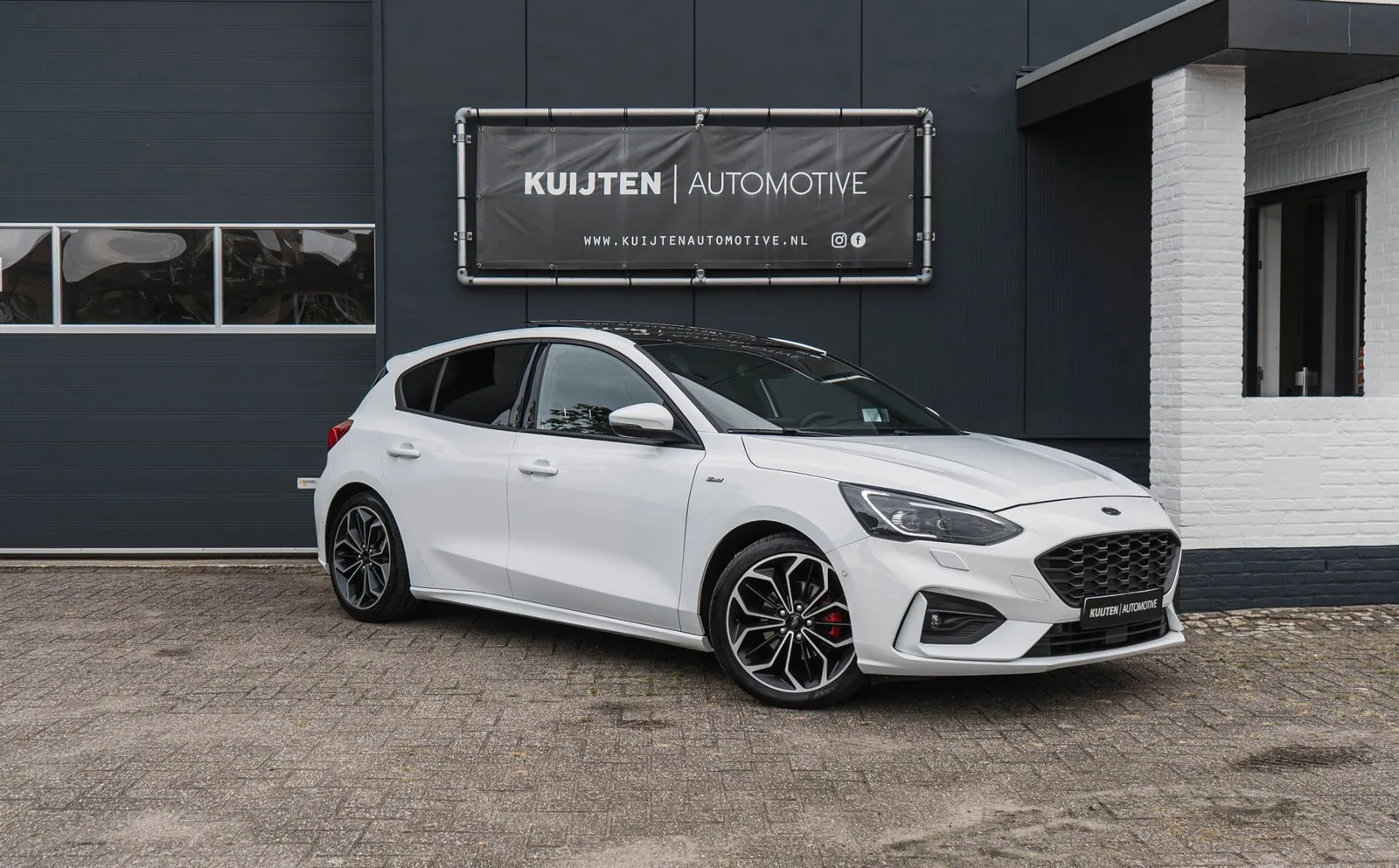 Ford Focus (2018) — foto 1