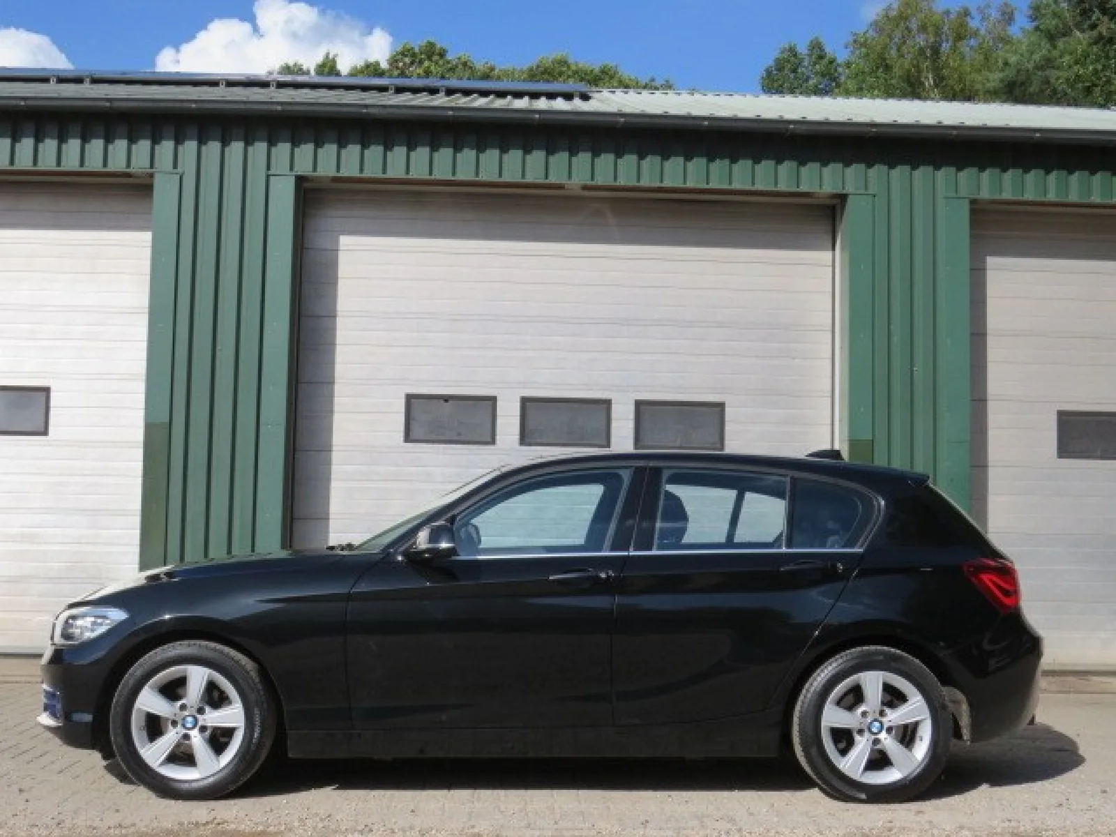 BMW 1-Serie (2019) — foto 1