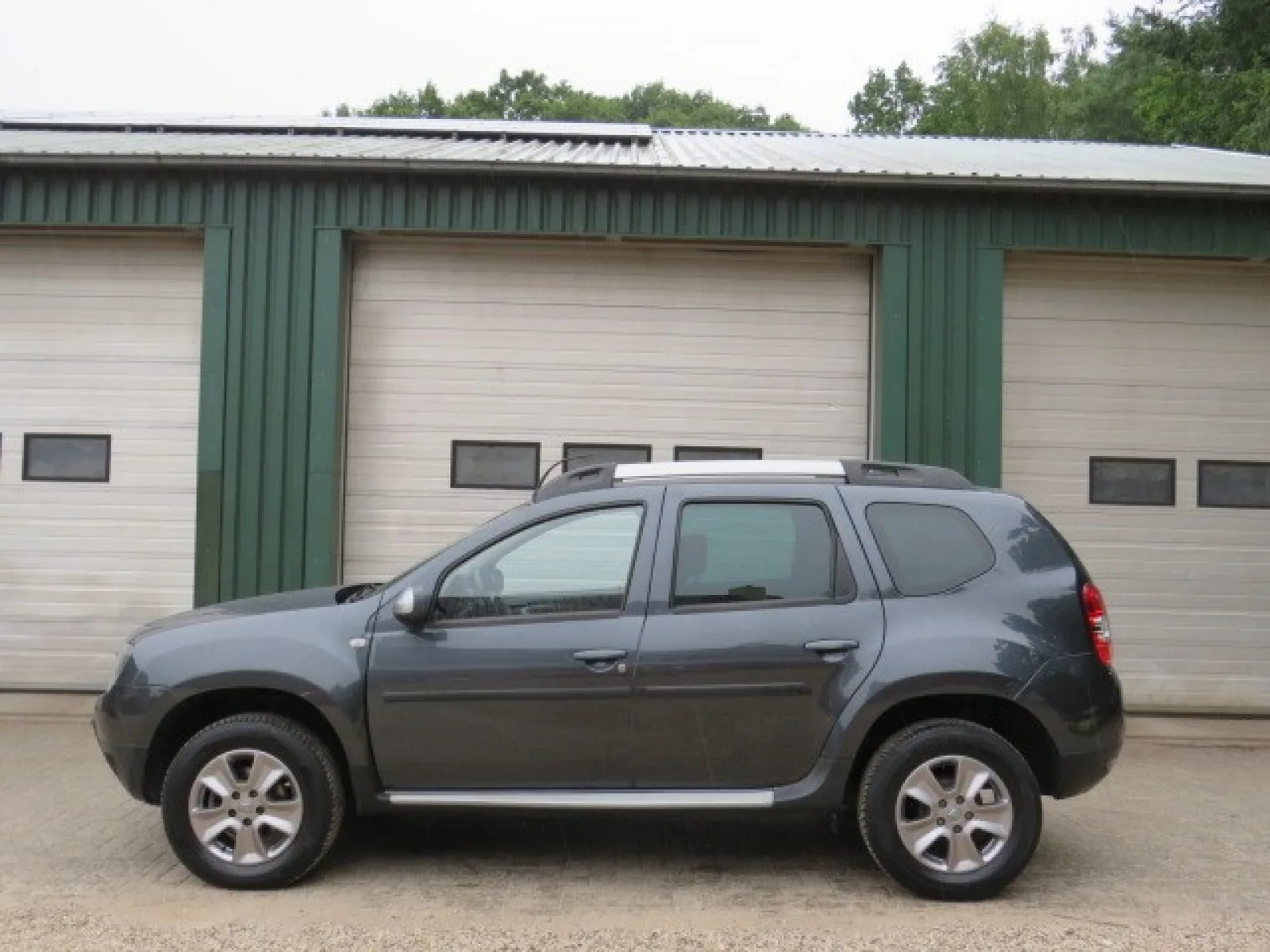 Dacia Duster (2014) — foto 1