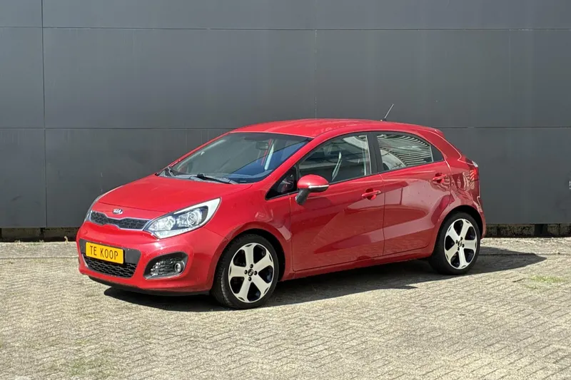 Kia Rio (2012)