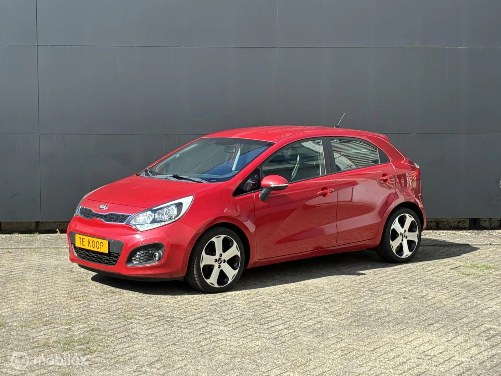 Kia Rio (2012) — foto 1