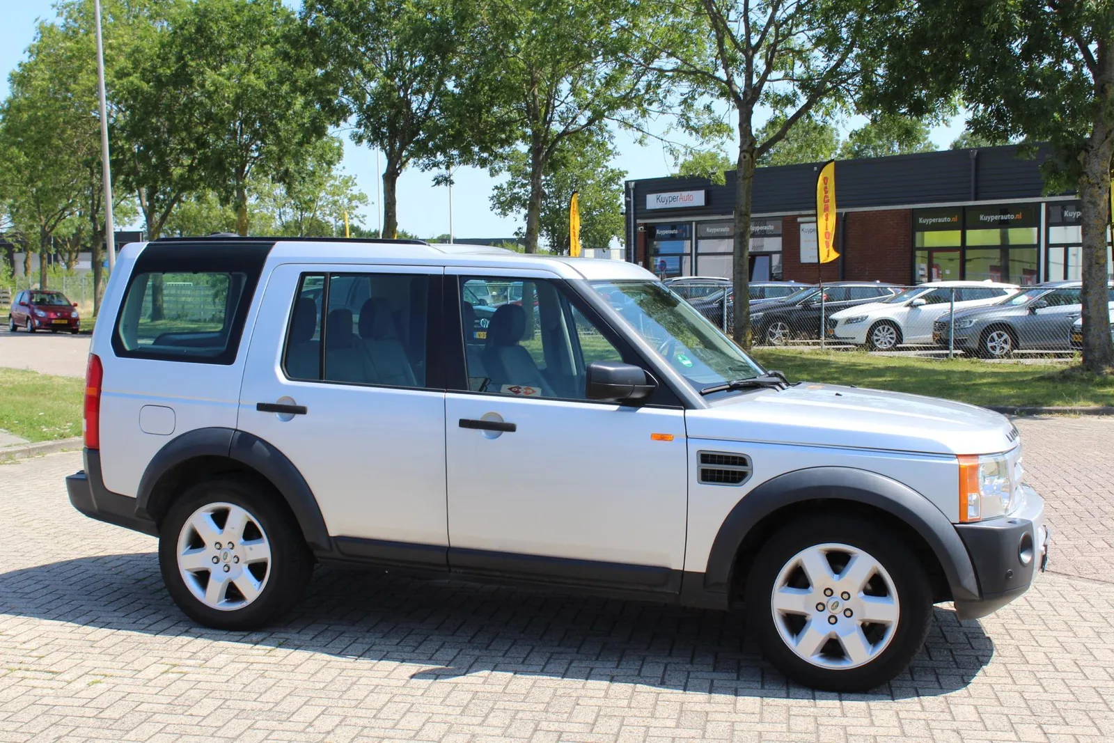 Land Rover Discovery (2005) — foto 1