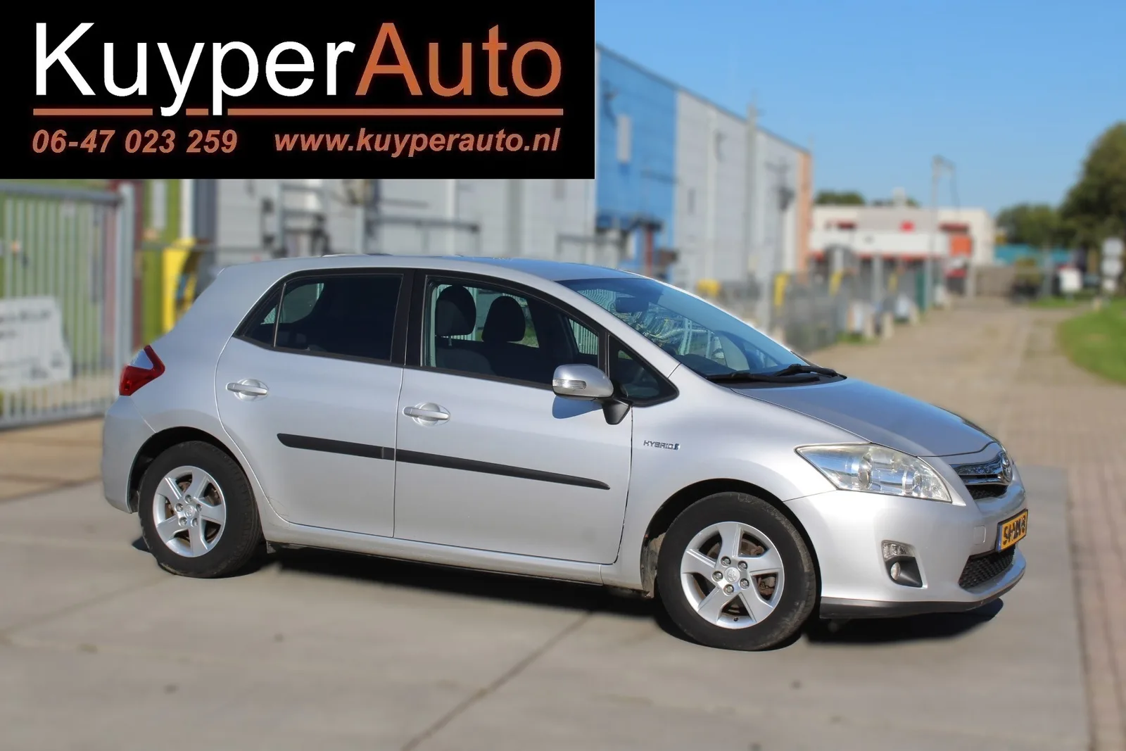 Toyota Auris (2012) — foto 1