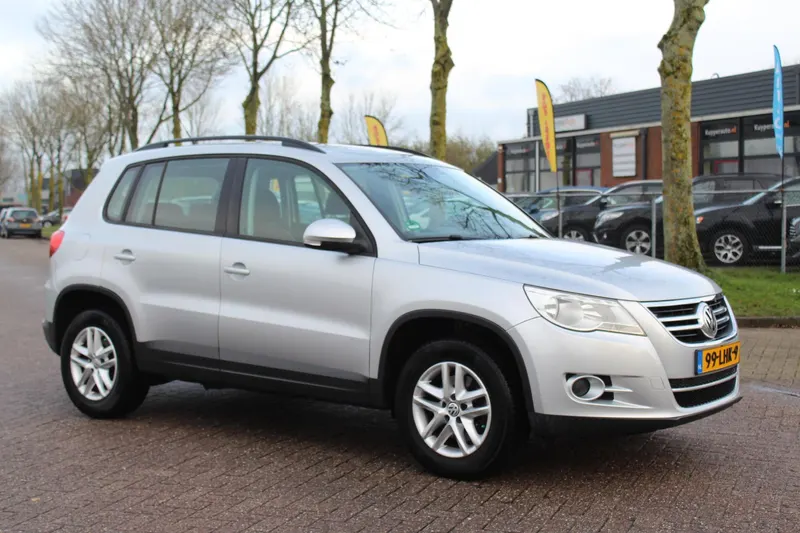 Volkswagen Tiguan (2010)